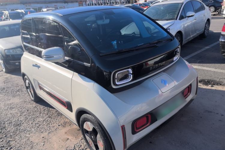 Used Baojun KiWi EV 2021 Artist Model Lithium Iron Phosphate

