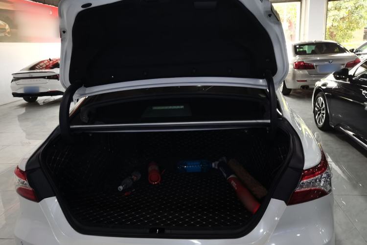 Used Toyota Camry 2019 Revised Version 2.5G Luxury Edition