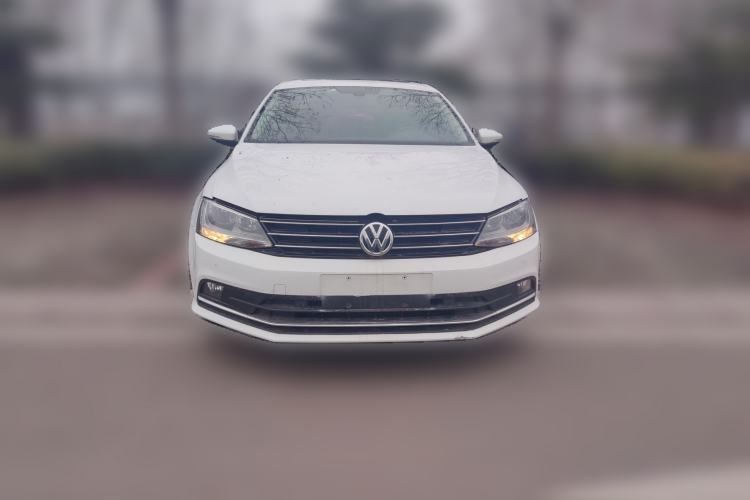 Used Volkswagen Sagitar 2015 230TSI Automatic Luxury Model