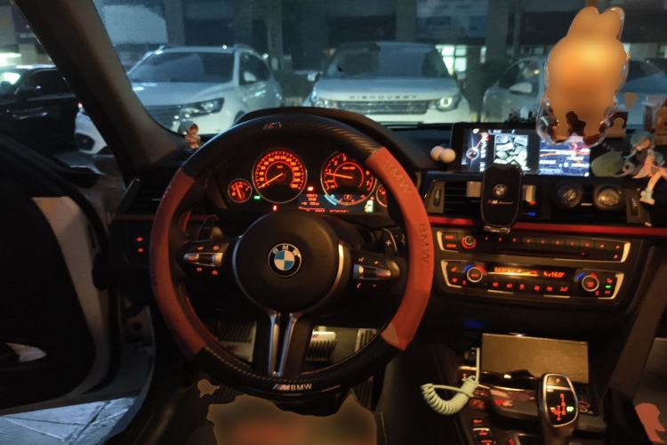 Used BMW 3 Series 2013 320i Sport Design Package Steering Wheel