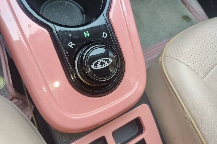 Used Chery New Energy Little Ant 2022 Sweet Pink Edition Half-Sugar Version Lithium Iron Phosphate 30 kW 301 km