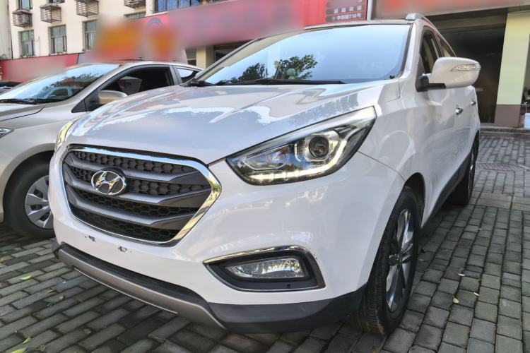 Used Hyundai ix35 2015 2.0L Automatic 2WD Smart Type China IV