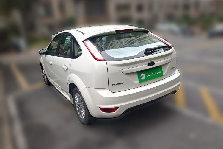 Used Ford Focus 2013 Hatchback Classic 1.8L Automatic Fashion Edition