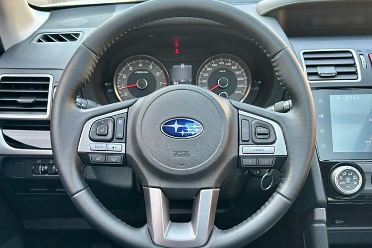 Used Subaru Forester 2016 2.0i Luxury Navigation Edition
