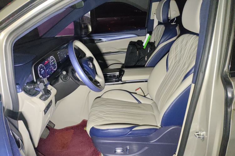 Used Buick GL8 2022 ES Landtrek 653T Comfort Edition