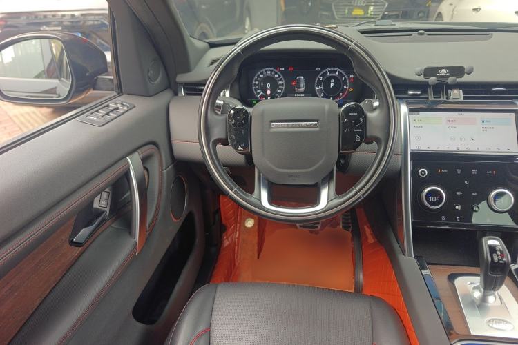 Used Land Rover Discovery Sport 2020 249 PS R-Dynamic Performance Edition Steering Wheel