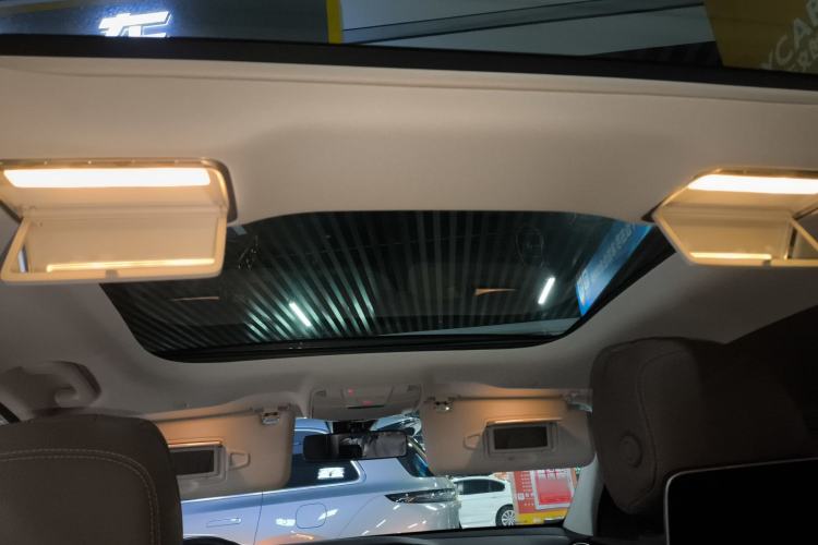 Used Mercedes-Benz E-Class 2022 Second Facelift E 300 L Luxury Edition