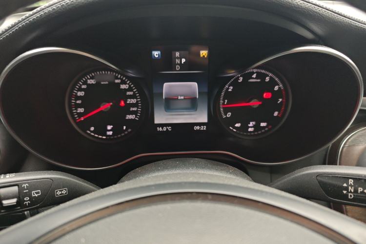 Used Mercedes-Benz GLC 2016 GLC 300 4MATIC Luxury Model Instrument Cluster