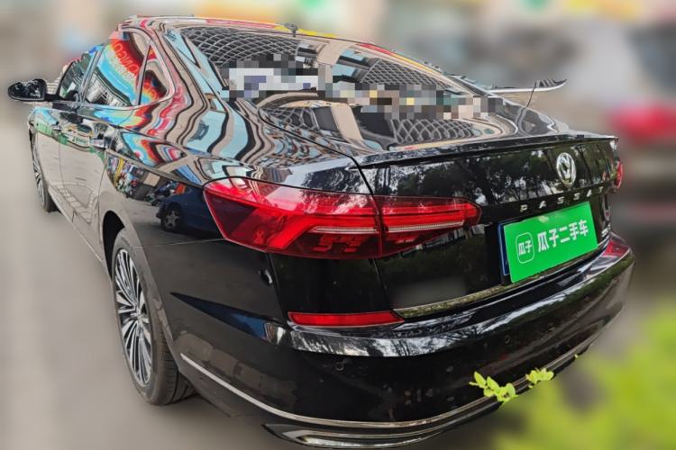 Used Volkswagen Passat 2019 330TSI Luxury Edition China VI Standard