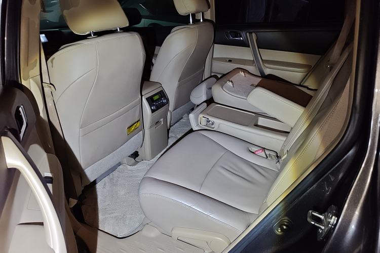 Used Toyota Highlander 2009 3.5L 4x4 7-Seater Luxury Edition Left Rear Seat