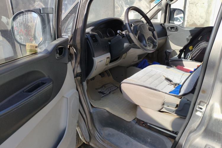 Used FORTHING Lingzhi 2016 V3 1.5L 7-Seater Comfort Model China V Standard