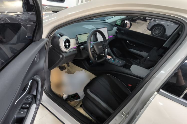 Used BYD Sealion 05 DM-i 2025 DM-i Intelligent Driving 75KM Prestige Model Driver Seat