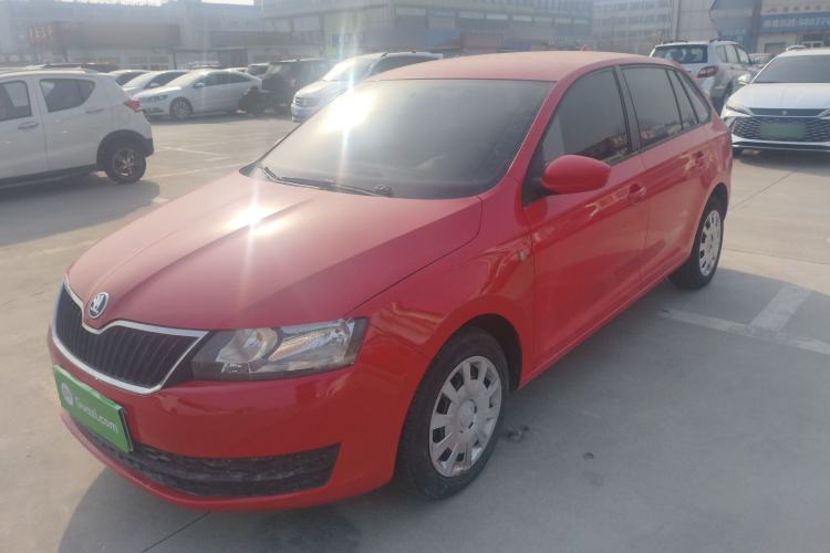 Used Skoda Rapid Spaceback 2016 1.4L Manual Front-Wheel Drive Version