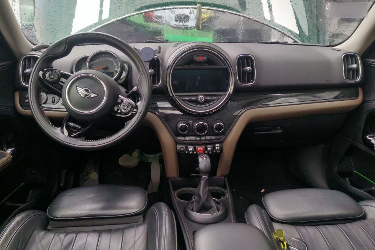 Used MINI Countryman 2018 2.0T COOPER S ALL4 Artist Center Console