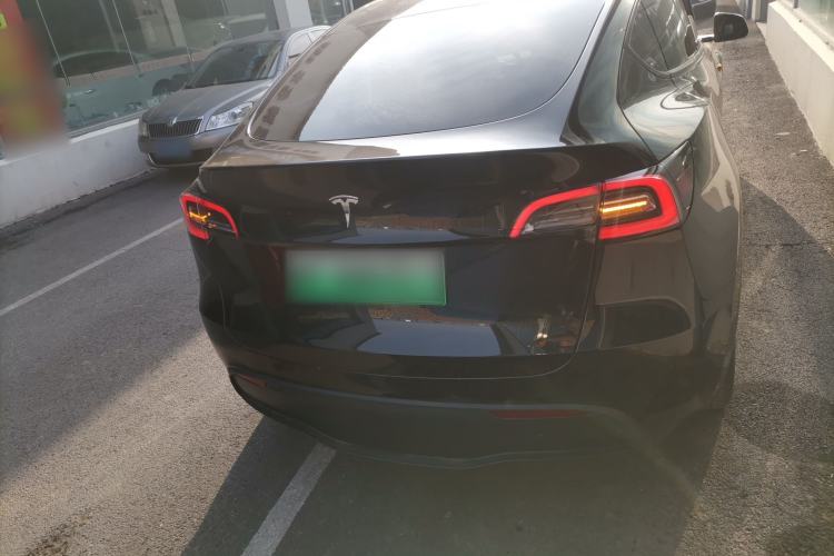 Used Tesla Model Y 2021 Standard Range Rear-Wheel Drive Version
