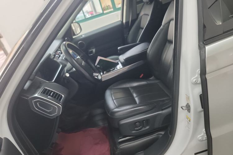 Used Land Rover Range Rover Sport 2020 3.0 L6 SE