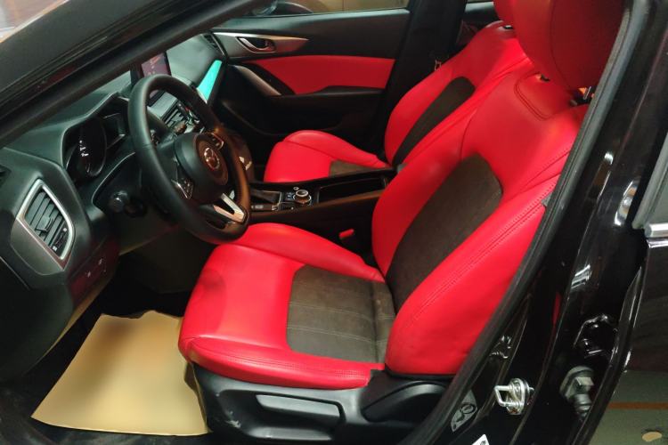 Used Mazda CX-4 2018 2.0L Automatic Two-Wheel Drive Blue Sky Dynamic Version China V Standard