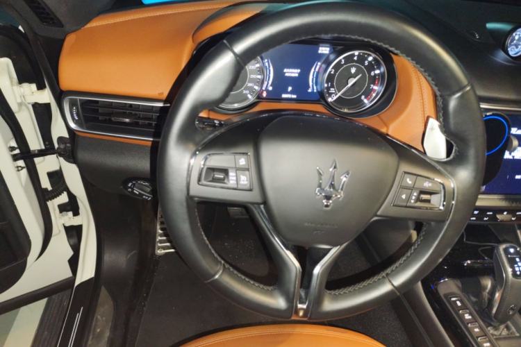 Used Maserati Levante 2022 2.0T GT Sharp Edition