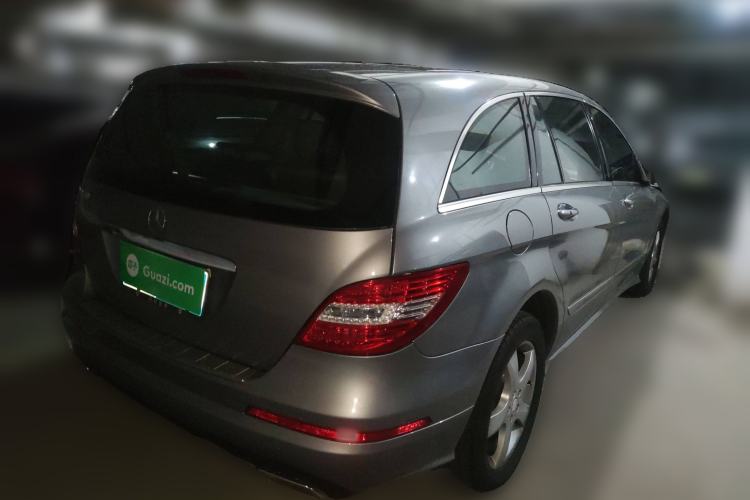 Used Mercedes-Benz R-Class 2011 R 350 L 4MATIC
