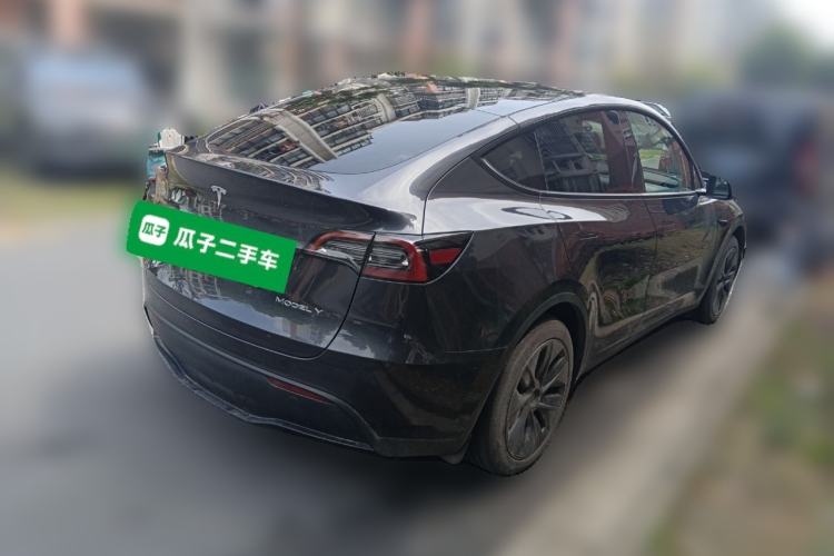 Used Tesla Model Y 2024 Rear-Wheel-Drive Version Rear Right 45 Deg