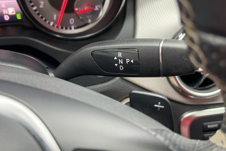 Used Mercedes-Benz GLA 2015 GLA 200 Fashion Model