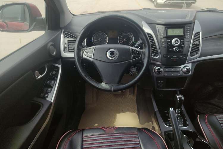 Used SsangYong Korando 2015 2.0L 4x4 Automatic Zhi Chun Edition
