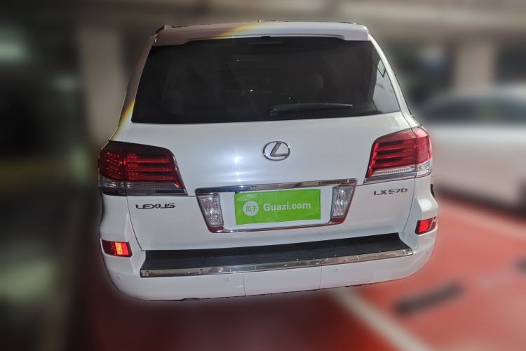 Used Lexus LX 2012 570
