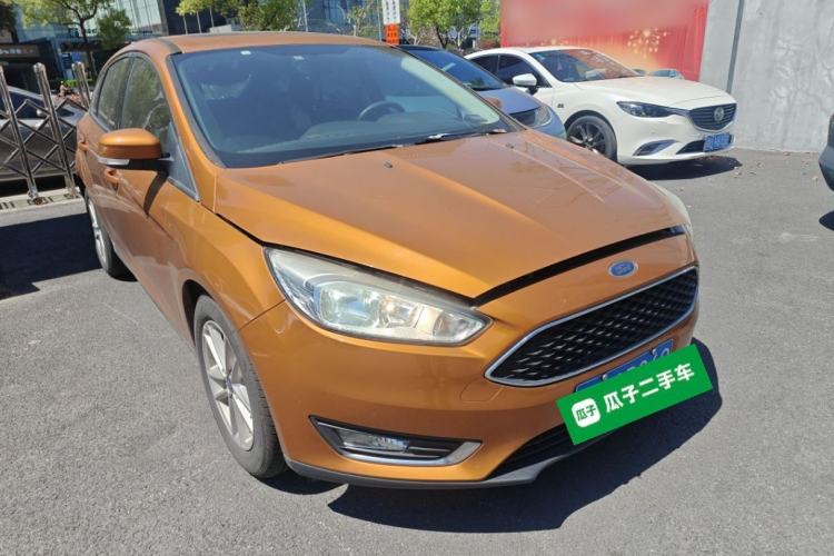 Used Ford Focus 2015 Hatchback EcoBoost 125 Automatic Supreme Style Edition
