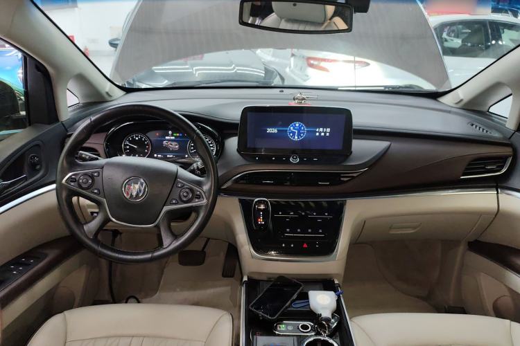 Used Buick GL8 2022 Land Business Class 652T Luxury Model Center Console