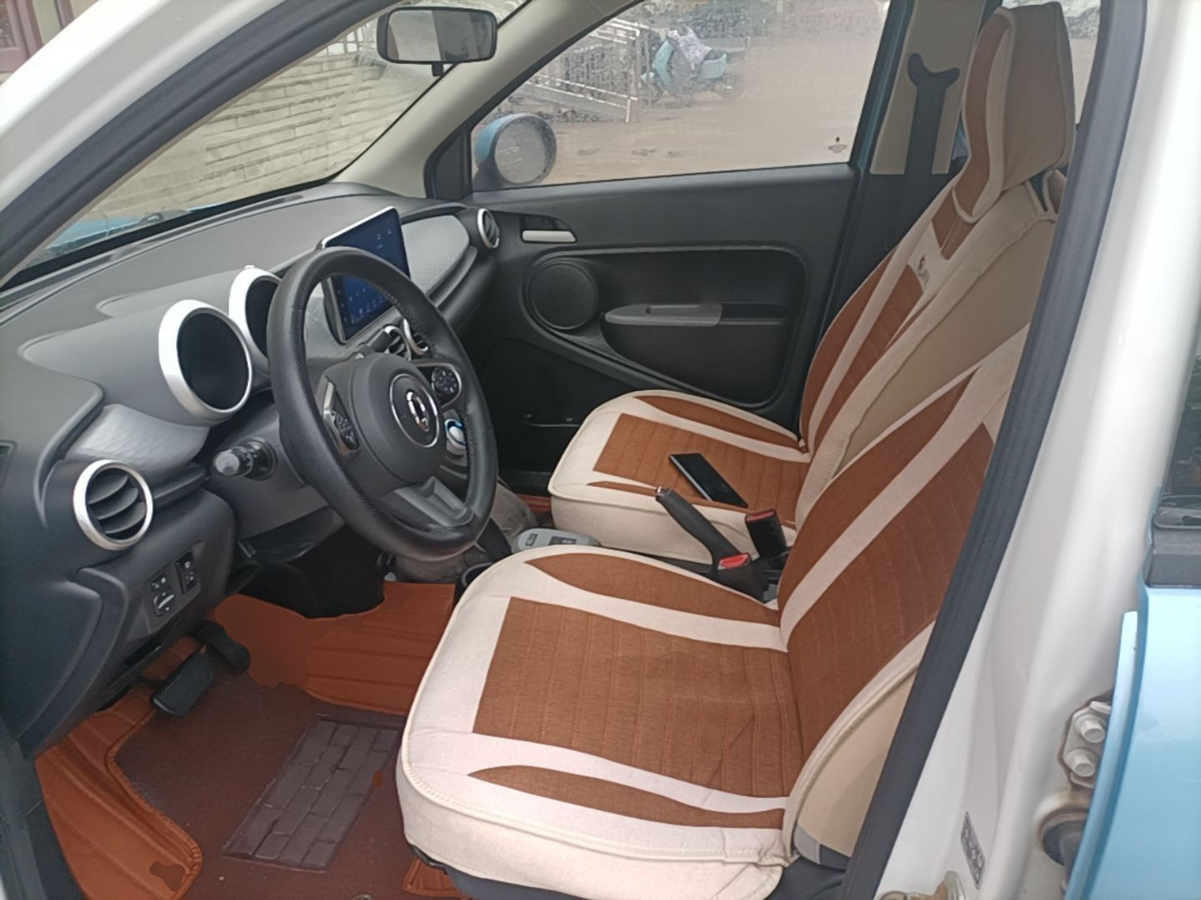 Interior delantero