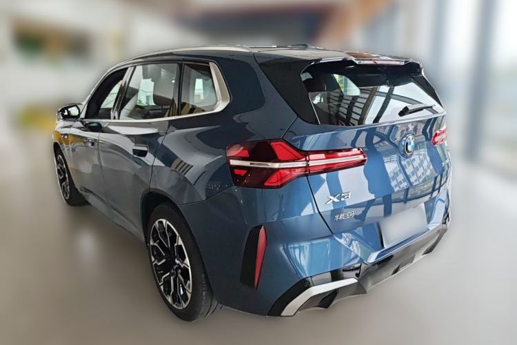 Used BMW X3 2025 xDrive30L Luxury Edition M Sport Package Rear Left 45 Deg