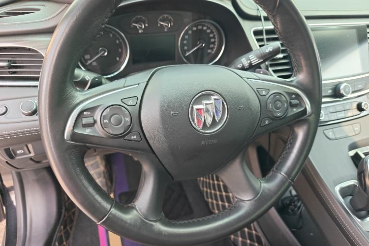 Used Buick LaCrosse 2022 552T Luxury Version Steering Wheel