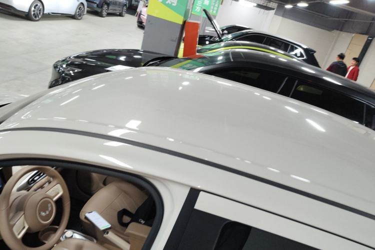 Used Wuling Hongguang MINIEV 2025 Four-Door Version Advanced Edition Roof