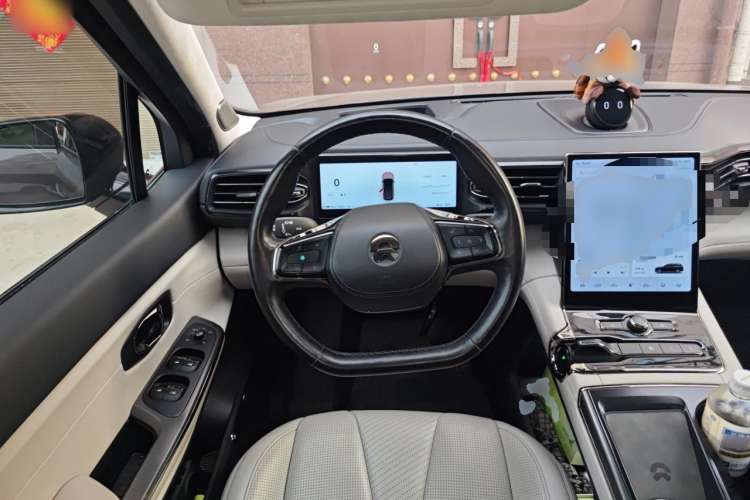 Used Nio ES8 2020 580 km Signature Edition 7-Seater Version