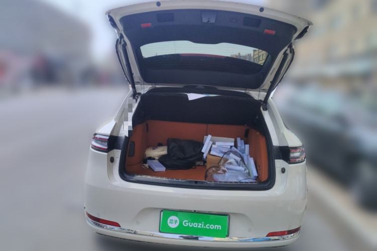 Used Hima AITO M5 2025 All-Electric Ultra Rear-Wheel-Drive Version Trunk