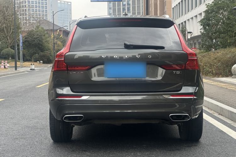 Used Volvo XC60 2021 T5 4x4 Smart Luxury Edition
