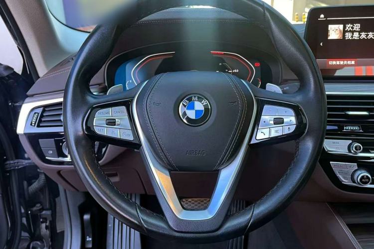 Used BMW 5 Series 2021 Updated 530Li xDrive Luxury Package Interior 2