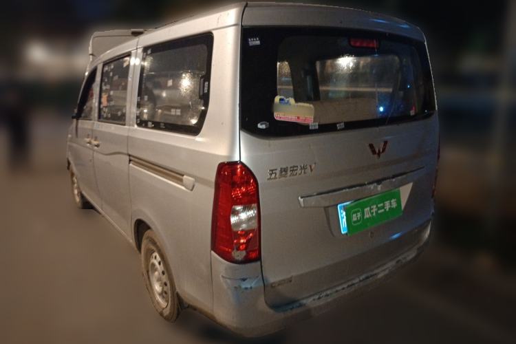 Used Wuling Rongguang V 2015 1.2L Base Version