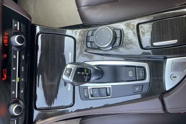 Used BMW 5 Series 2017 525Li Luxury Design Package