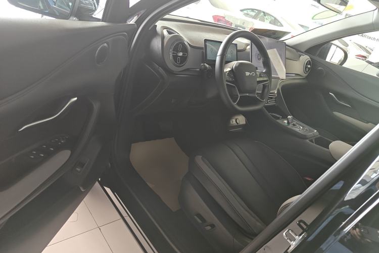 Used BYD Sealion 05 DM-i 2025 DM-i Smart Drive 115KM Flagship Model Driver Seat