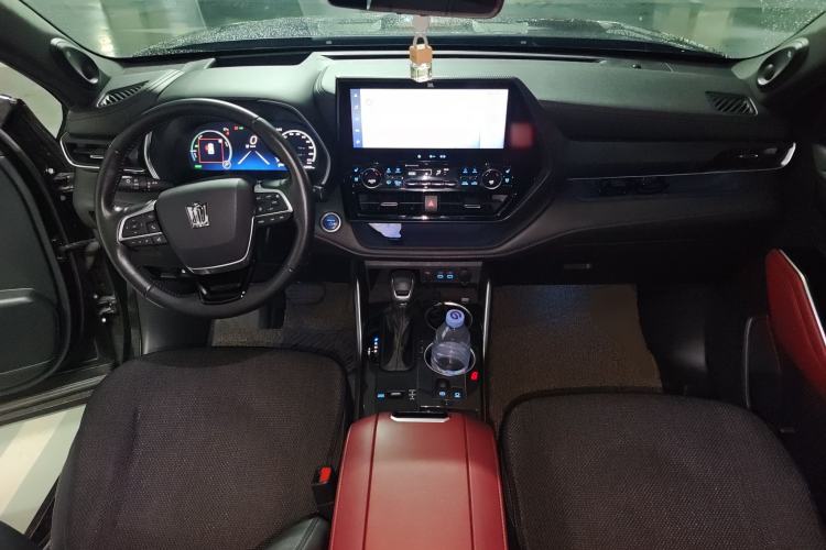 Used Toyota Crown Kluger 2021 2.5L HEV Four-Wheel Drive Flagship Edition Center Console