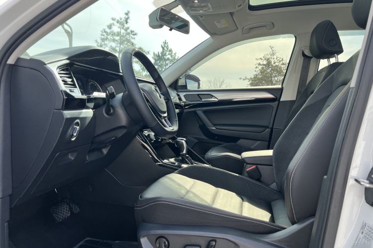 Used Volkswagen Tayron 2020 280TSI Two-Wheel Drive Luxury Connect Edition Interior 1