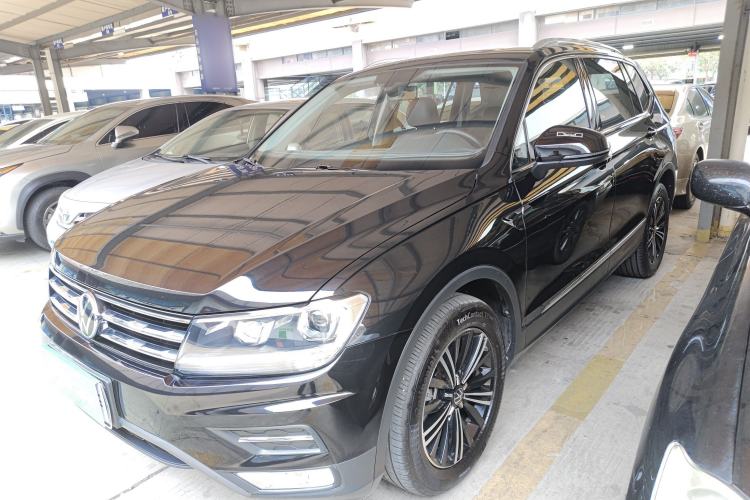 Used Volkswagen Tiguan L 2021 330TSI Automatic Two-Wheel Drive Smart Edition