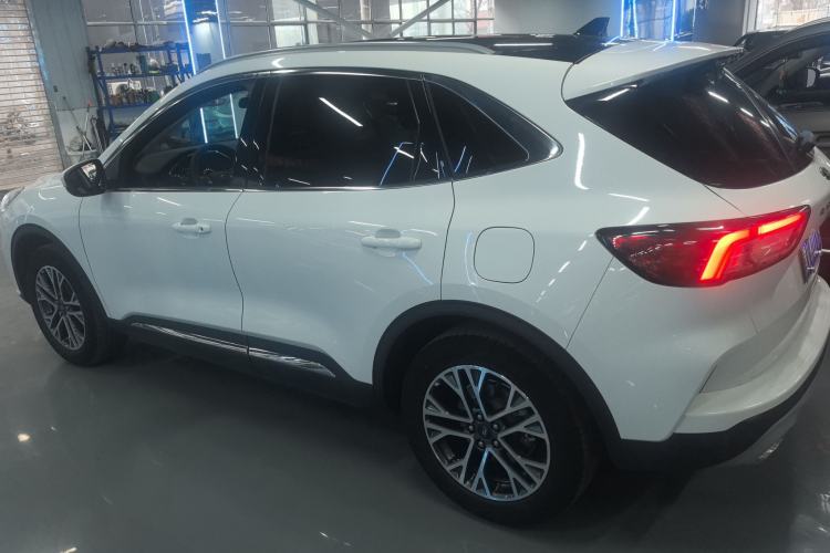 Used Ford Escape 2020 EcoBoost 245 Four-Wheel Drive Titanium Edition