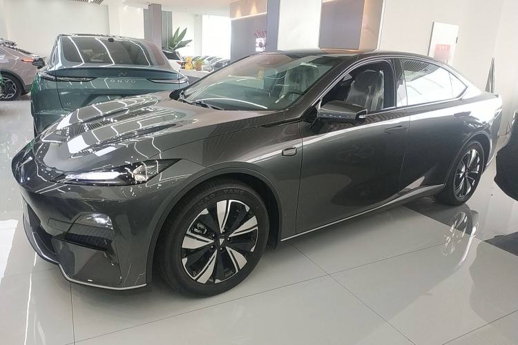 Used Deepal SL03 2025 Revised Version Range-Extended Elite Edition