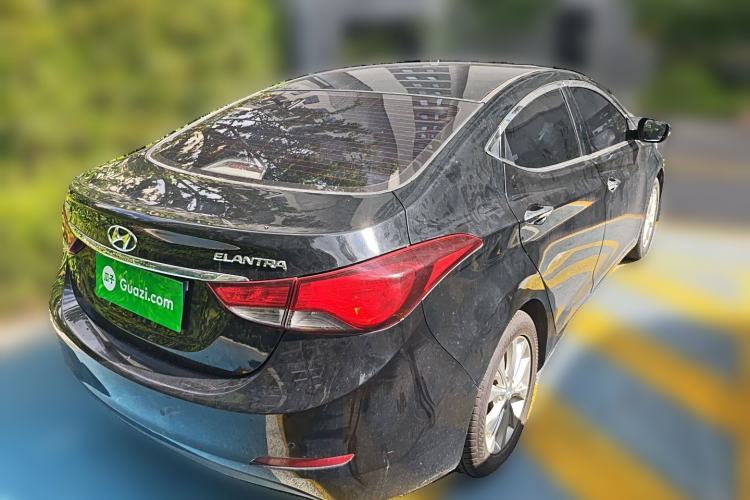 Used Hyundai Elantra (5th Generation / Langdong) 2016 1.6L Manual Luxury Model Rear Right 45 Deg