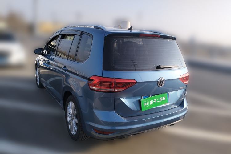 Used Volkswagen Touran 2018 Volkswagen Touran L 280TSI DSG Comfort Edition 6-seater Rear Left 45 Deg