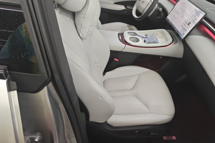 Used XPeng G7 2025 702 Max Right Front Seat