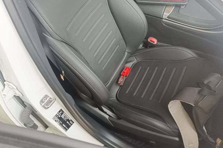 Used Mercedes-Benz C-Class 2024 Restyled C 260 L Sport Edition Right Front Seat