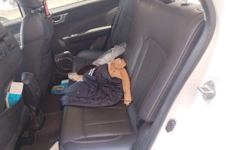 Used Geely Auto Vision X3 2019 Upgraded Model 1.5L Manual Elite Version